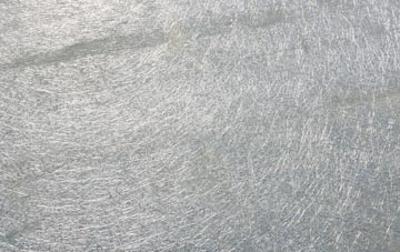 Skitham laminate fibreglass or shingles?